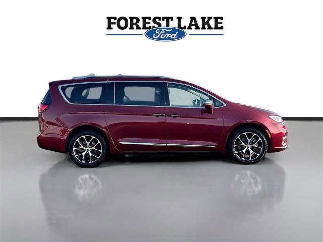 Used 2021 Chrysler Pacifica Limited image 8