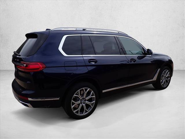 Used 2022 BMW X7 xDrive40i w/ Premium Package AWD/4WD image 4