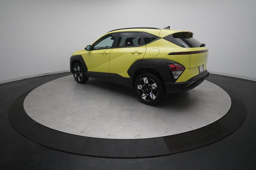 Used 2024 Hyundai Kona SEL AWD/4WD image 32