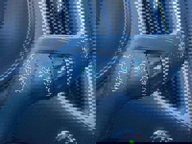 Certified 2022 Ford Edge SEL w/ Convenience Package image 49