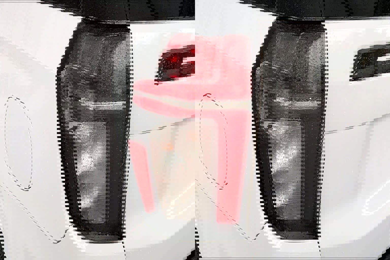 Used 2022 Chevrolet Suburban Z71 w/ Luxury Package image 24