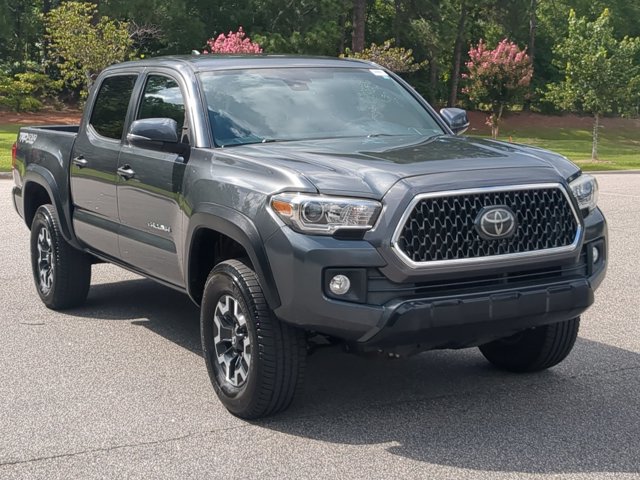 Used 2019 Toyota Tacoma TRD Off-Road w/ Technology Package AWD/4WD image 2