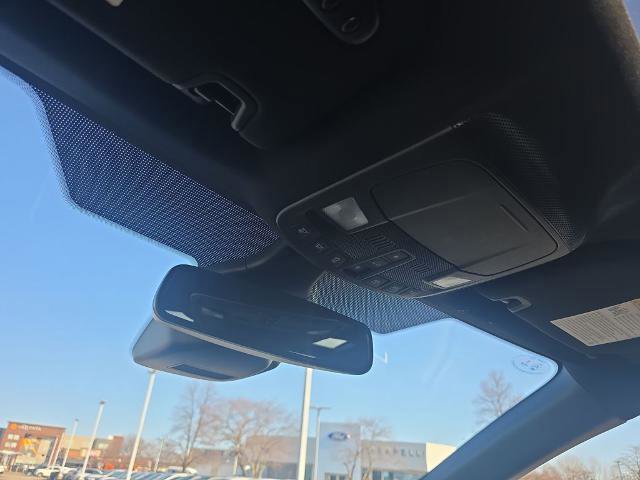 Certified 2024 Ford Edge ST-Line image 29