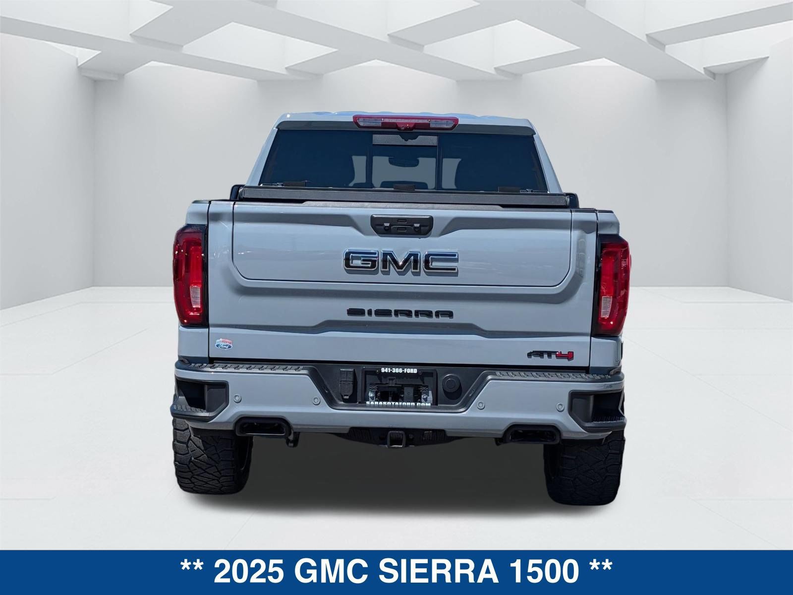 Used 2025 GMC Sierra 1500 AT4 w/ AT4 Premium Package image 3