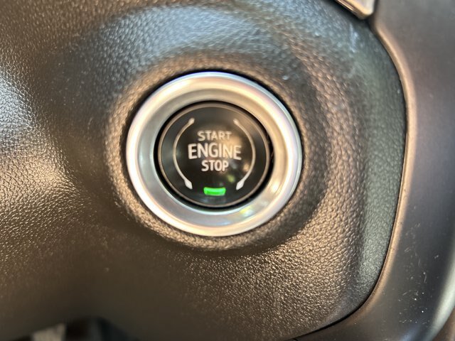 Used 2021 GMC Sierra 2500 Denali w/ Denali Ultimate Package AWD/4WD image 32