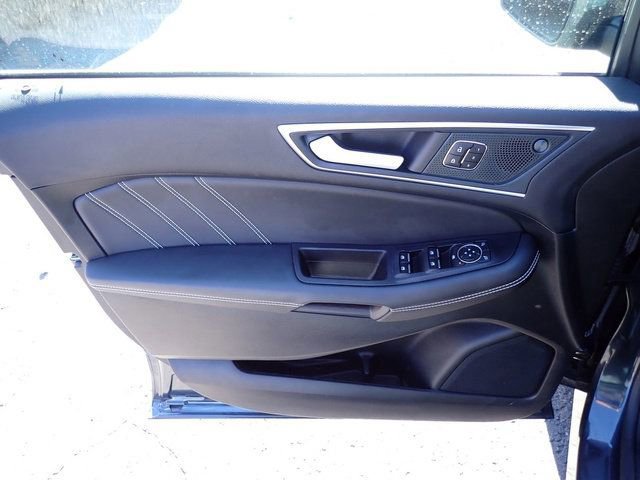 Certified 2024 Ford Edge ST image 21