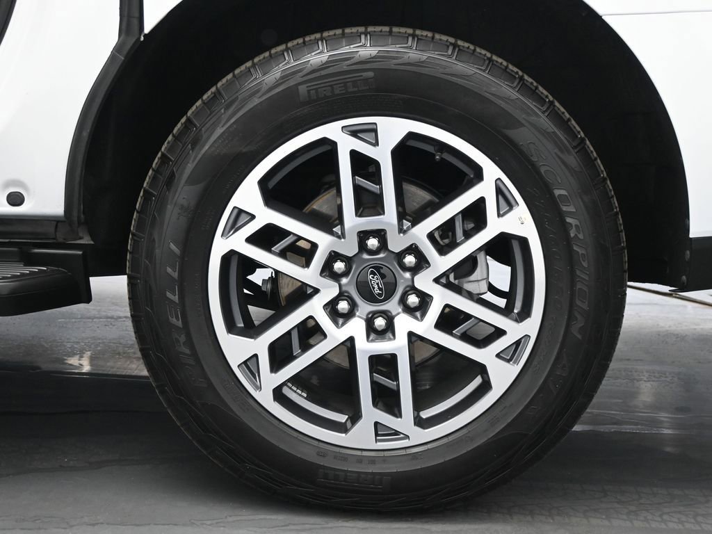 Certified 2025 Ford Expedition Max Active image 25