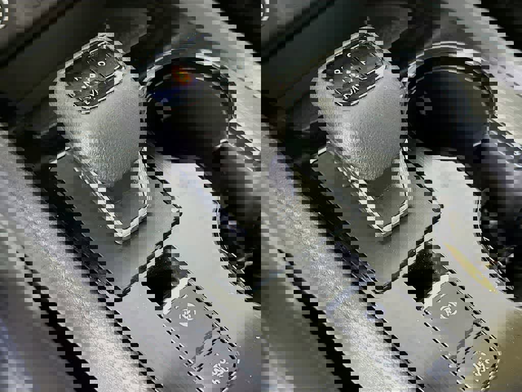 Used 2023 Nissan Rogue SV image 19