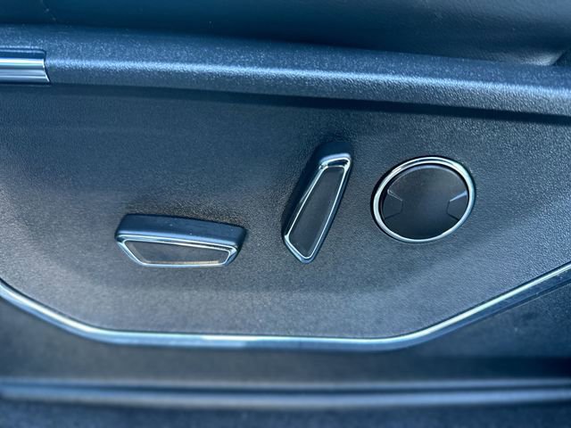 Certified 2023 Ford F150 Platinum w/ Equipment Group 701A High image 13