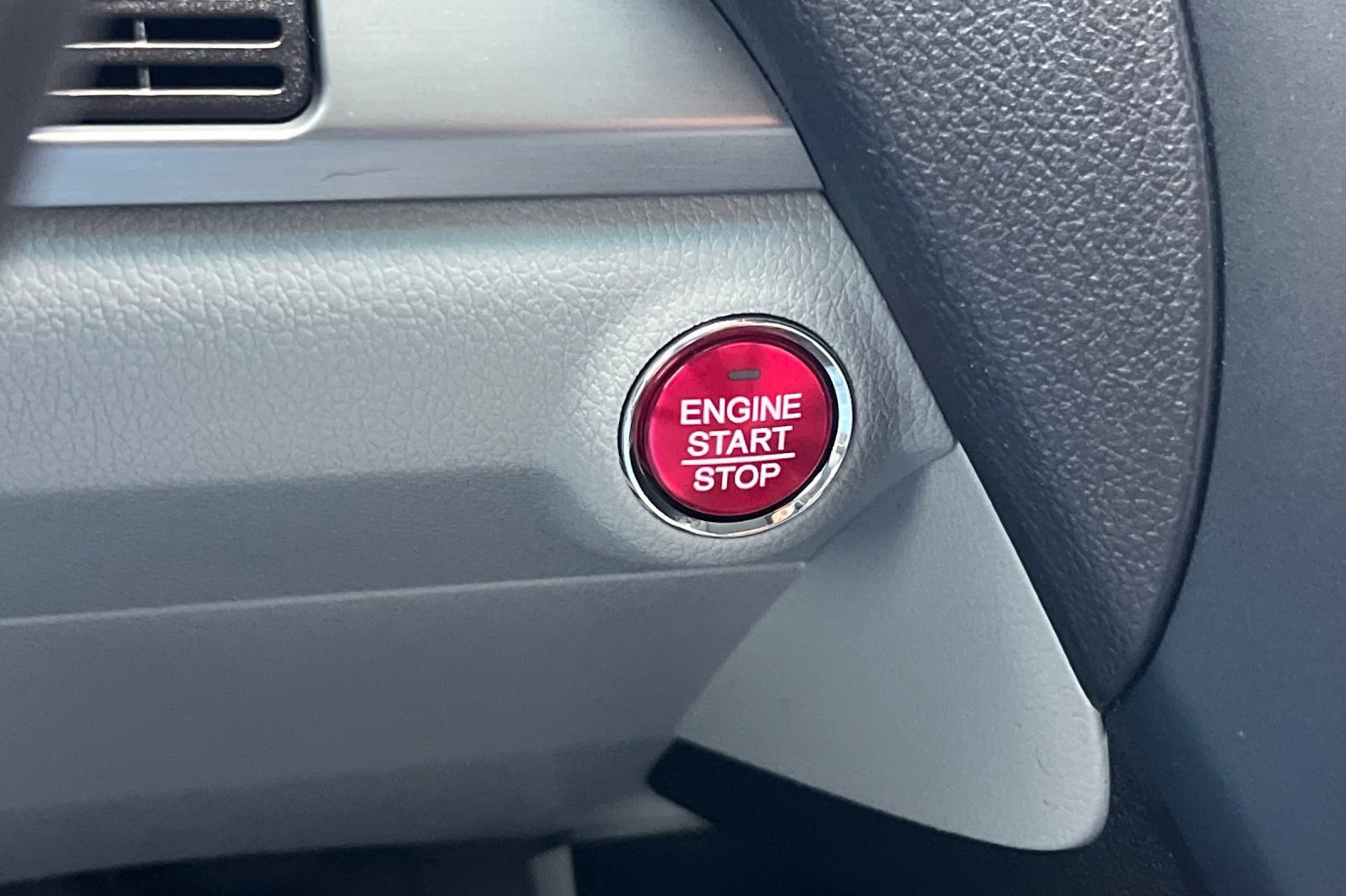 Used 2018 Acura RDX AWD w/ Technology Package image 23