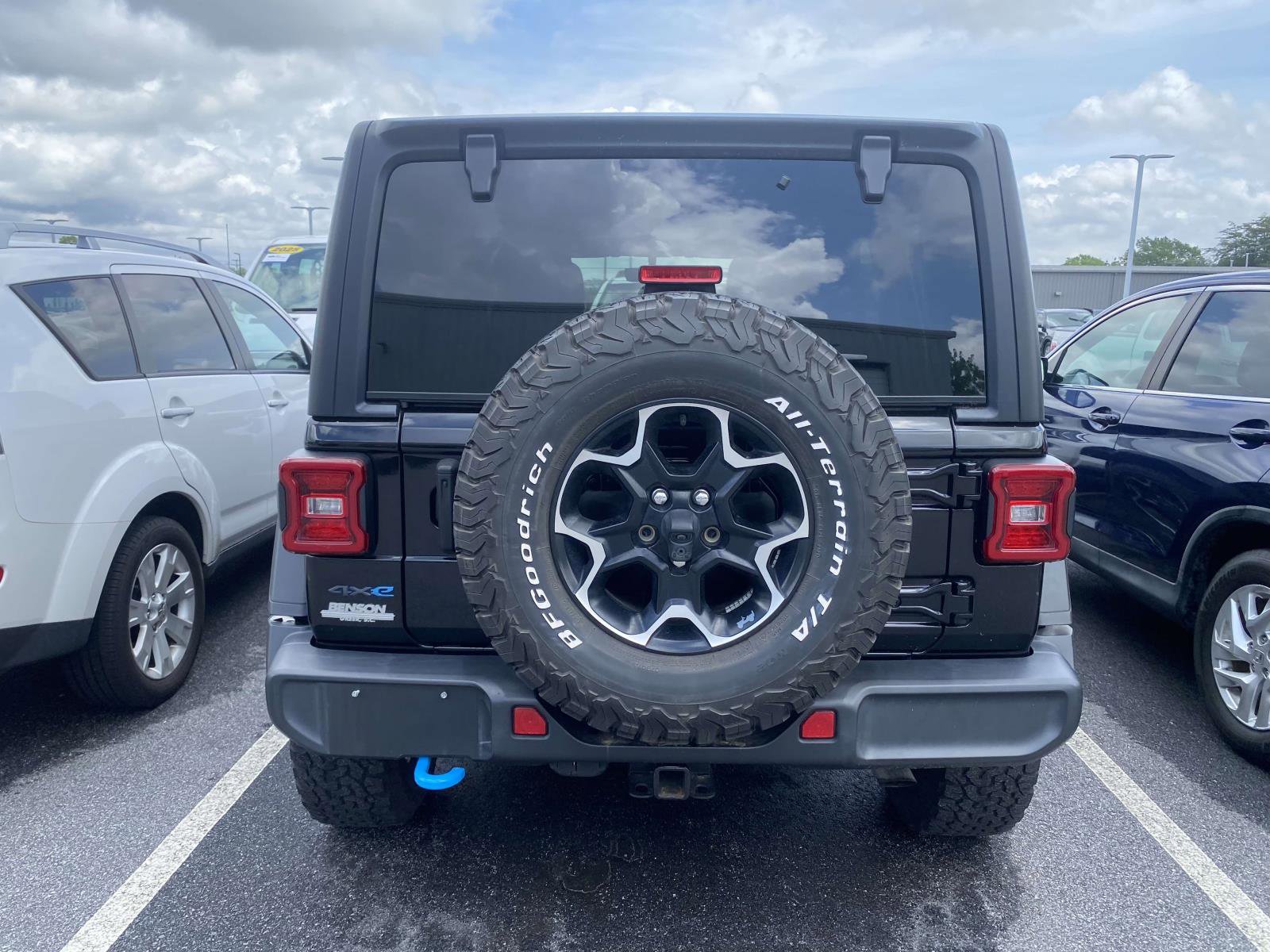Used 2021 Jeep Wrangler Unlimited Rubicon 4xe AWD/4WD image 5