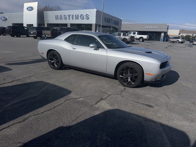 Used 2020 Dodge Challenger SXT w/ Blacktop Package image 3