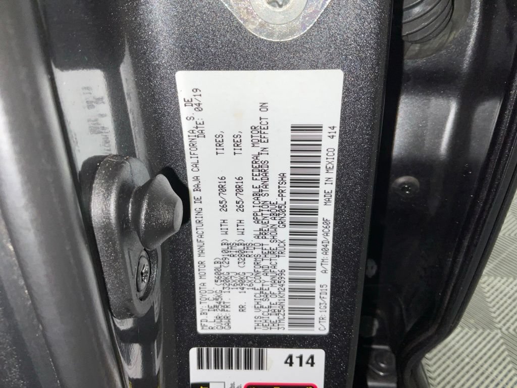 Used 2019 Toyota Tacoma TRD Off-Road w/ Exterior Package AWD/4WD image 27