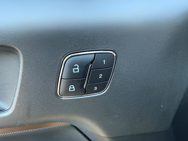 Certified 2025 Ford Bronco Sport Outer Banks w/ Outer Banks Tech Package+ AWD/4WD image 20