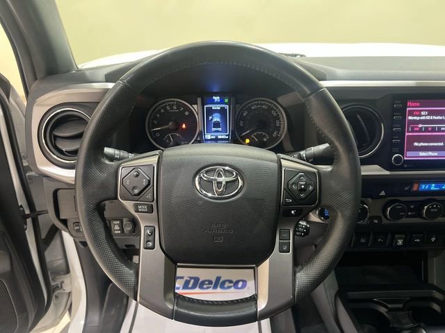 Used 2022 Toyota Tacoma Limited image 10