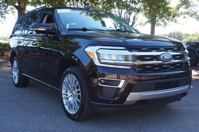 Certified 2024 Ford Expedition Limited AWD/4WD image 1