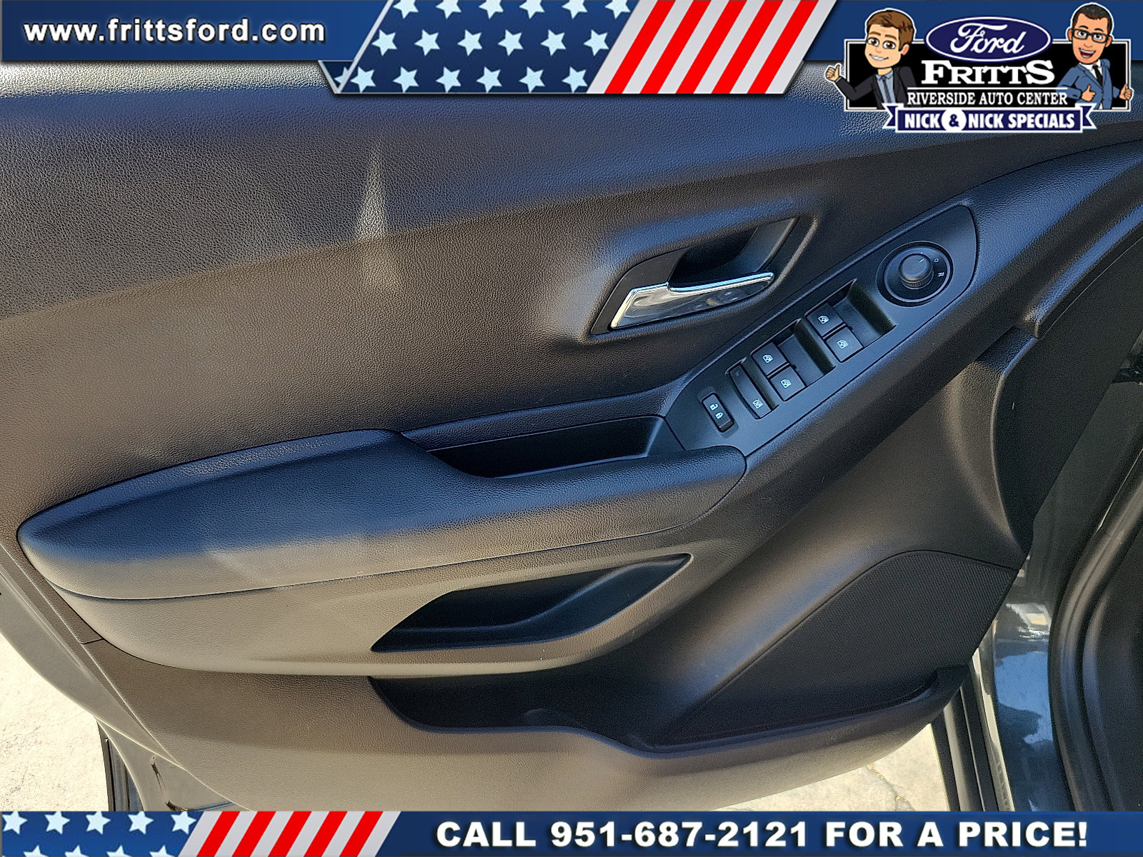 Used 2018 Chevrolet Trax LT w/ LT Convenience Package AWD/4WD image 12