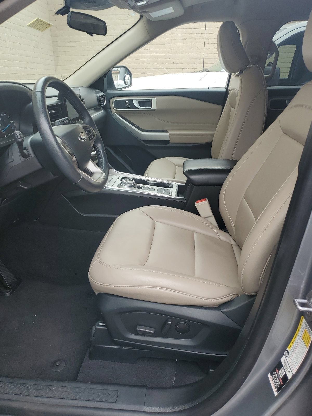 Certified 2023 Ford Explorer XLT w/ Equipment Group 202A RWD image 13
