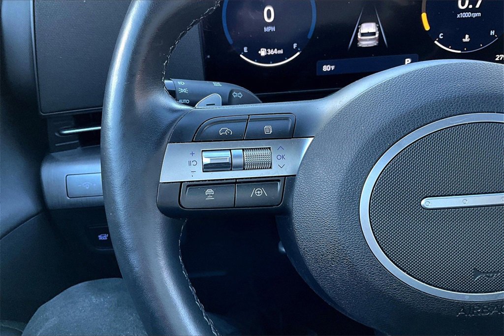 Used 2024 Hyundai Kona Limited image 17