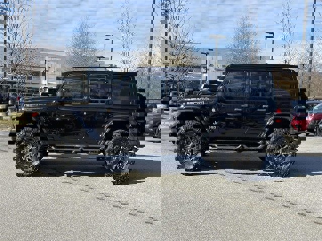 Used 2021 Jeep Wrangler Unlimited Rubicon w/ Trailer Tow Package image 2