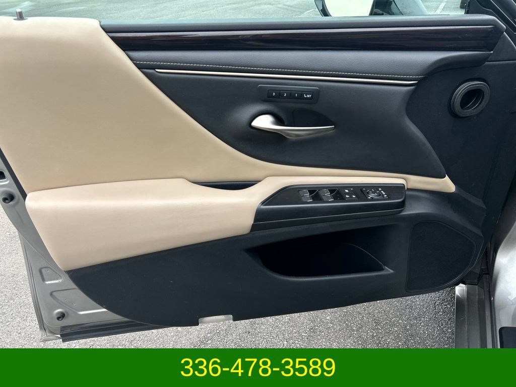 Used 2021 Lexus ES 350 w/ Premium Package FWD image 10