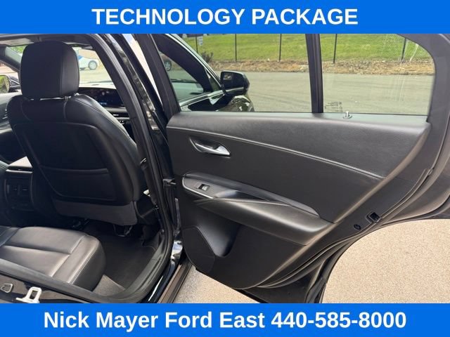 Used 2025 Cadillac XT4 Premium Luxury AWD/4WD image 32