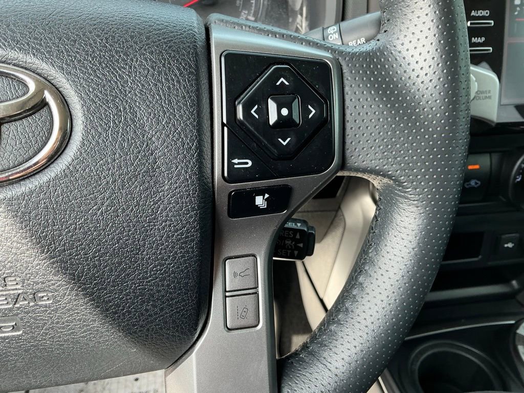 Used 2022 Toyota 4Runner SR5 Premium w/ Moonroof Package image 37