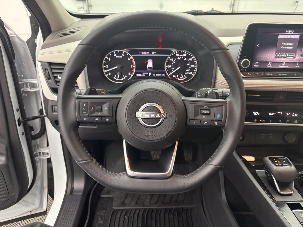 Used 2024 Nissan Rogue SV w/ SV Premium Package FWD image 19