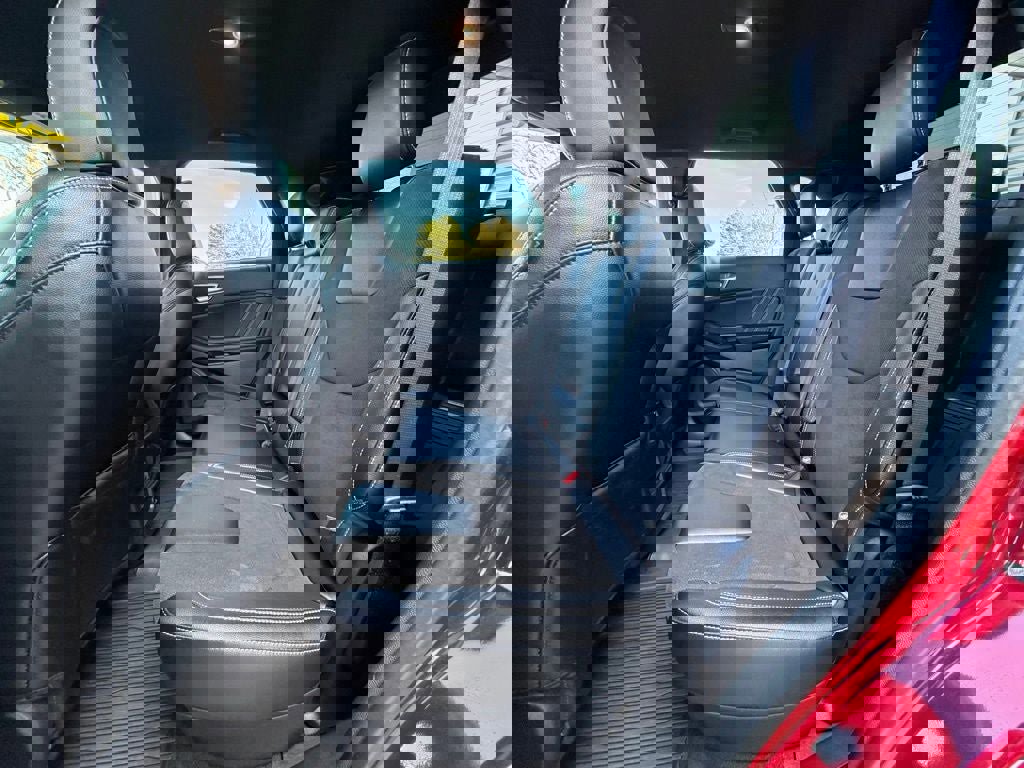 Certified 2022 Ford Edge ST image 36