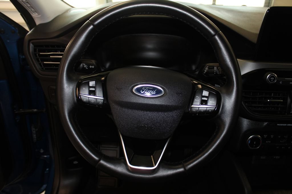 Certified 2023 Ford Escape Active AWD/4WD image 21