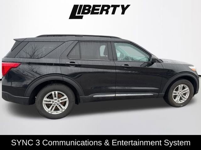 Certified 2023 Ford Explorer XLT image 9