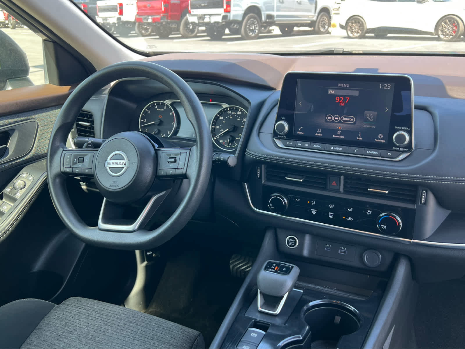 Used 2021 Nissan Rogue S AWD/4WD image 20