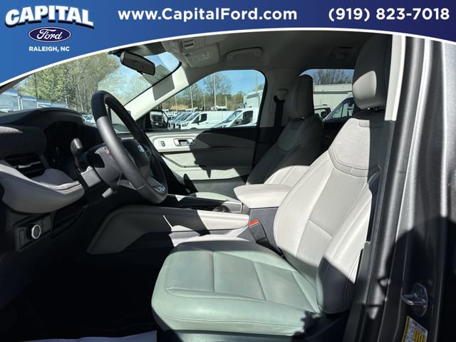 Certified 2025 Ford Explorer Active w/ Active Comfort Package image 23