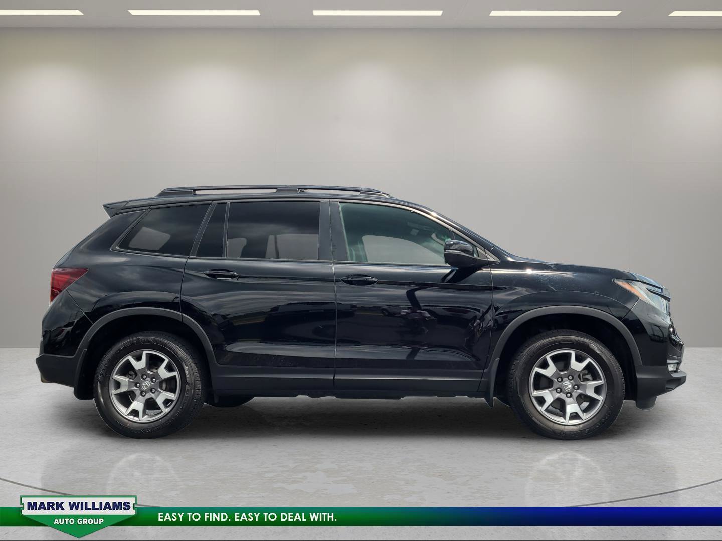 Used 2022 Honda Passport TrailSport image 2