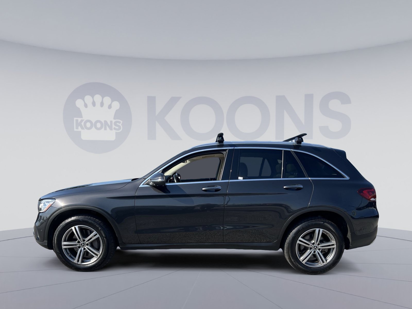 Used 2021 Mercedes-Benz GLC 300 4MATIC w/ Premium Package image 13