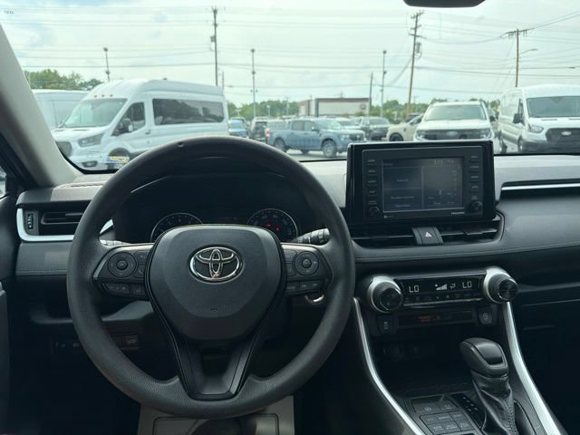 Used 2020 Toyota RAV4 XLE w/ Convenience Package AWD/4WD image 26