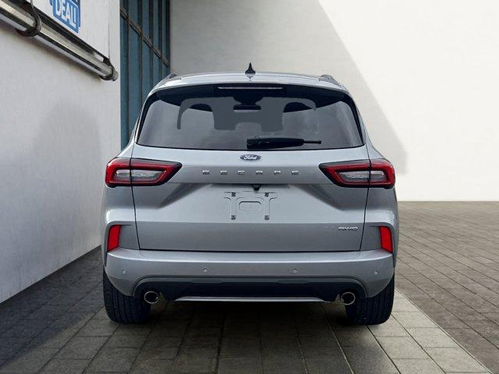 Certified 2023 Ford Escape ST-Line Elite AWD/4WD image 4