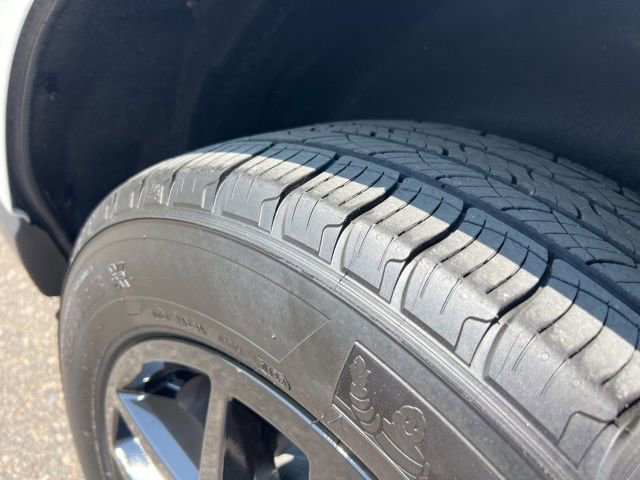 Certified 2023 Ford Edge SEL w/ Convenience Package image 28