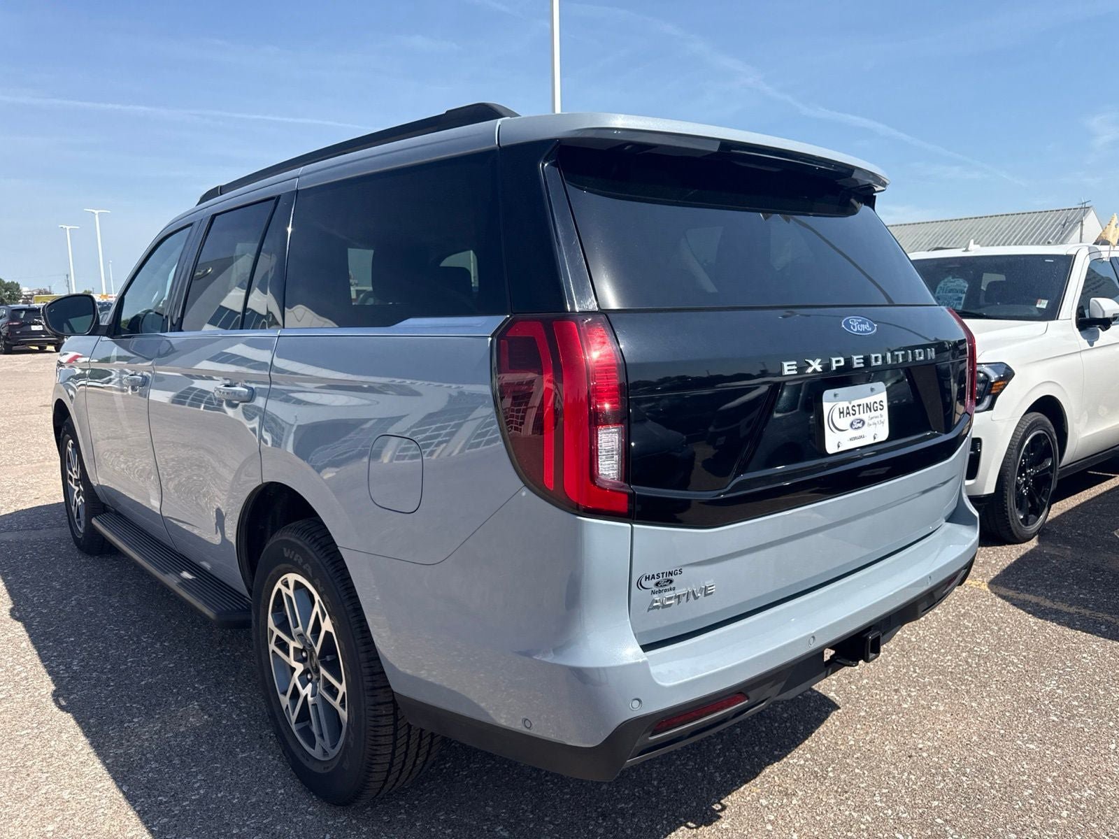 Certified 2025 Ford Expedition Active AWD/4WD image 7