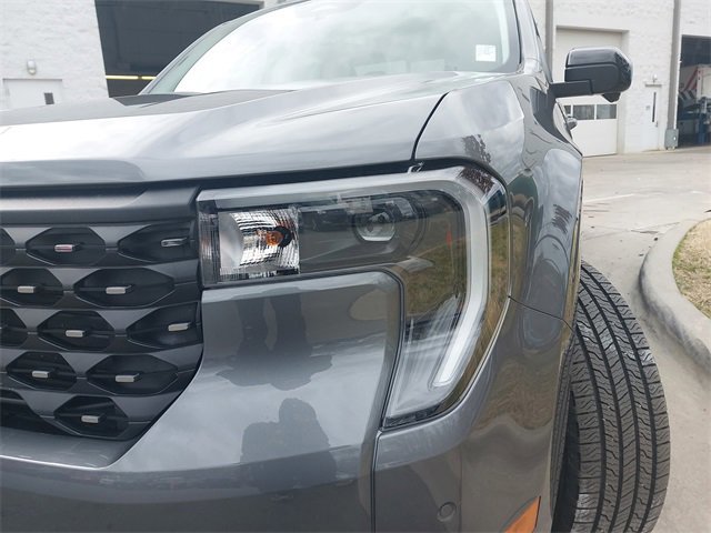 Certified 2025 Ford Maverick Lariat w/ 4K Tow Package image 29