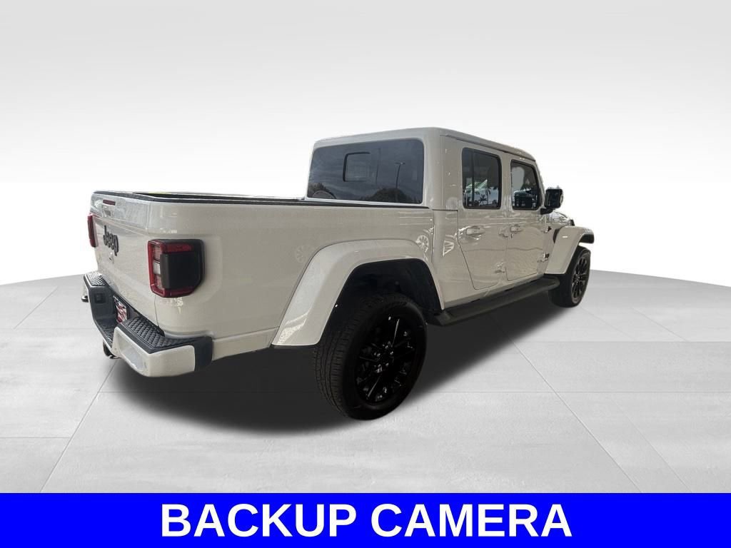 Used 2023 Jeep Gladiator Overland image 3