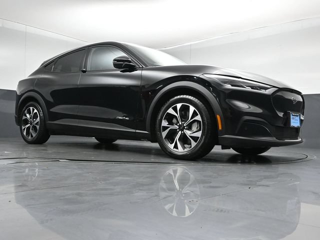 Certified 2025 Ford Mustang Mach-E Select w/ Comfort Package Lite AWD/4WD image 35