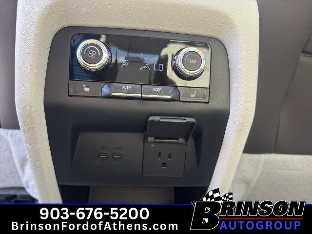 Used 2025 GMC Acadia Denali w/ Super Cruise Package FWD image 18