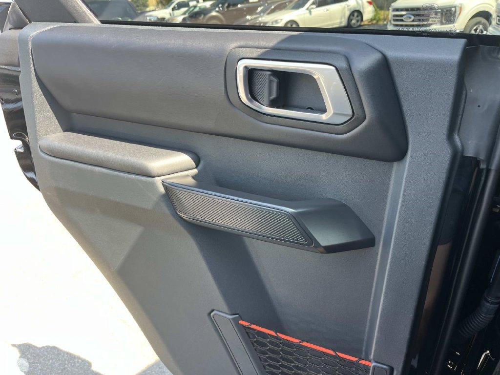 Certified 2024 Ford Bronco Raptor w/ Interior Carbon Fiber Pack 6 AWD/4WD image 21