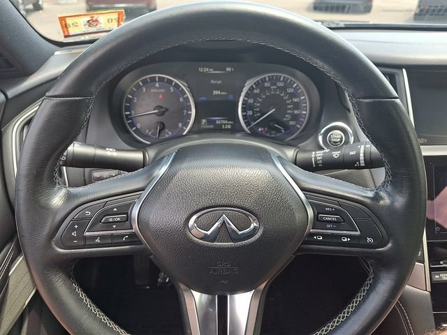 Used 2017 INFINITI Q60 2.0t w/ Cargo Package AWD/4WD image 18
