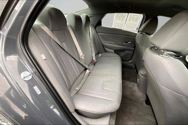 Used 2024 Hyundai Elantra SEL FWD image 26