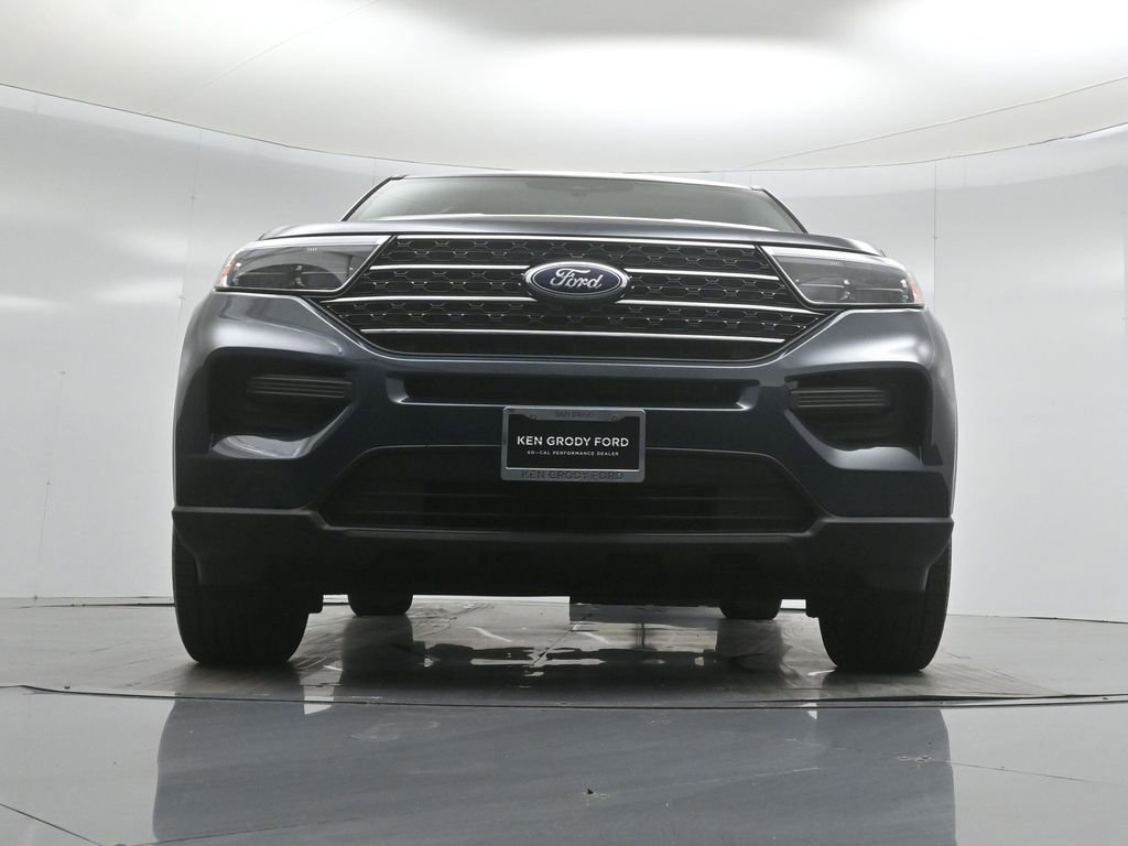 Certified 2023 Ford Explorer XLT RWD image 44