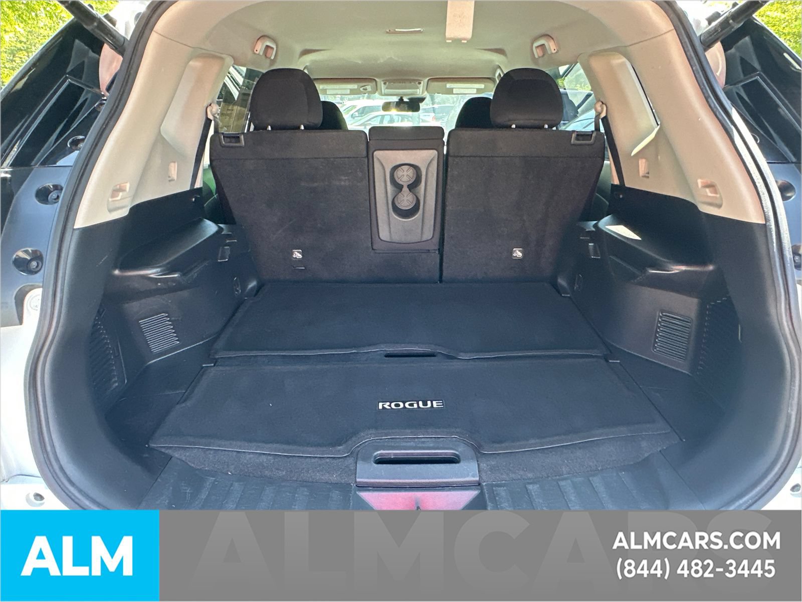 Used 2020 Nissan Rogue SV FWD image 21