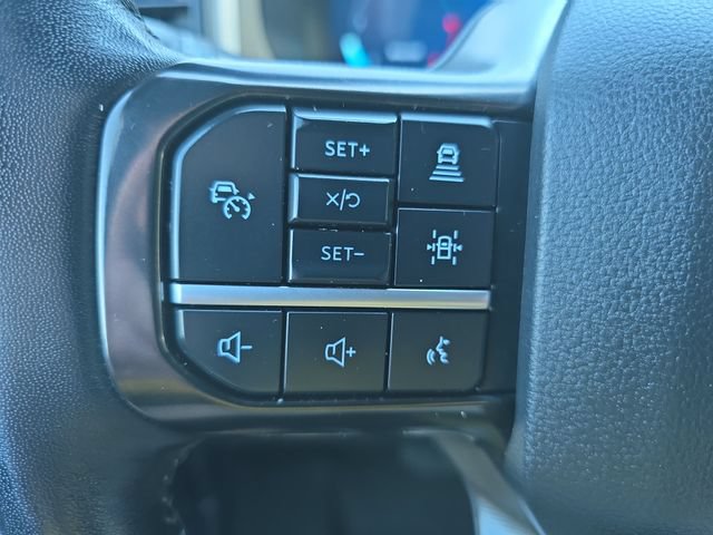 Certified 2026 Ford F450 Platinum w/ FX4 Off-Road Package AWD/4WD image 29