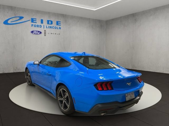 Certified 2024 Ford Mustang Coupe RWD image 6